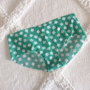 Victoria’s Secret Pink St Patty’s Day Panty